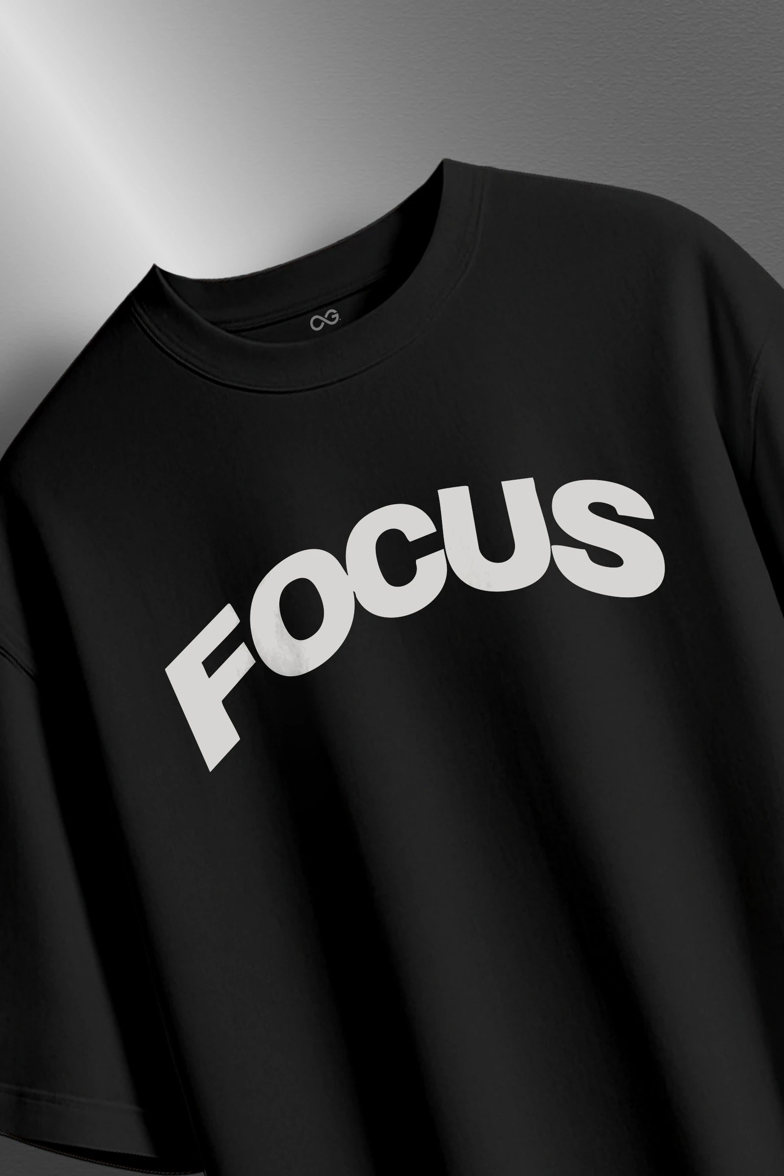 Focus Oversized T-shirt (Black)