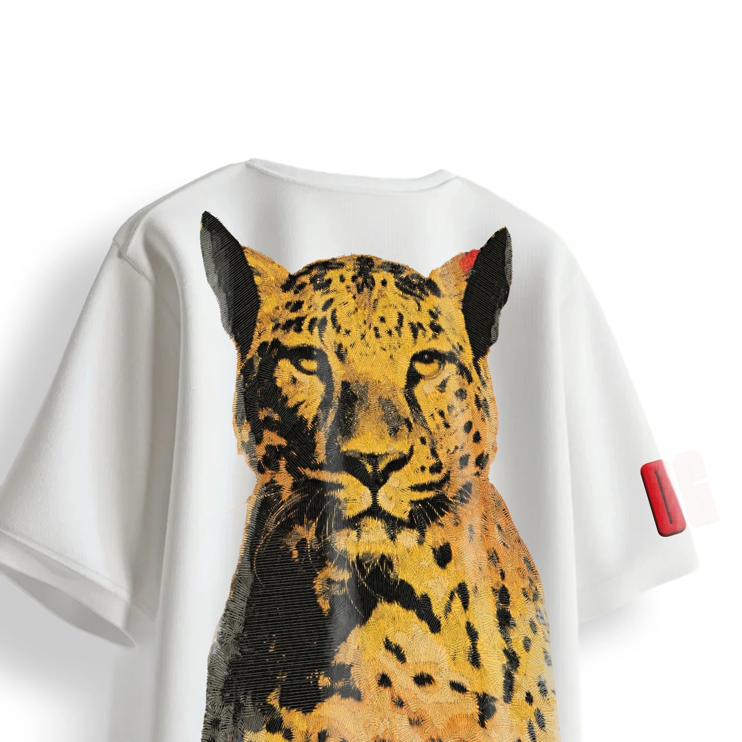 SILENT PREDATOR OVERSIZED T-SHIRT (WHITE)